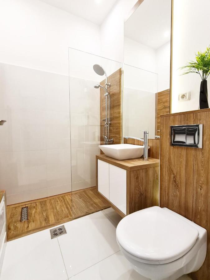 Picky Apartment Arad Kültér fotó